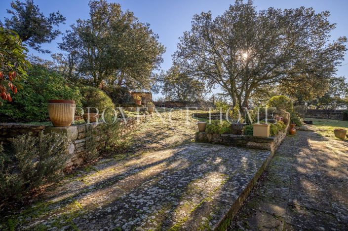 Image No.18-3 Bed House for sale