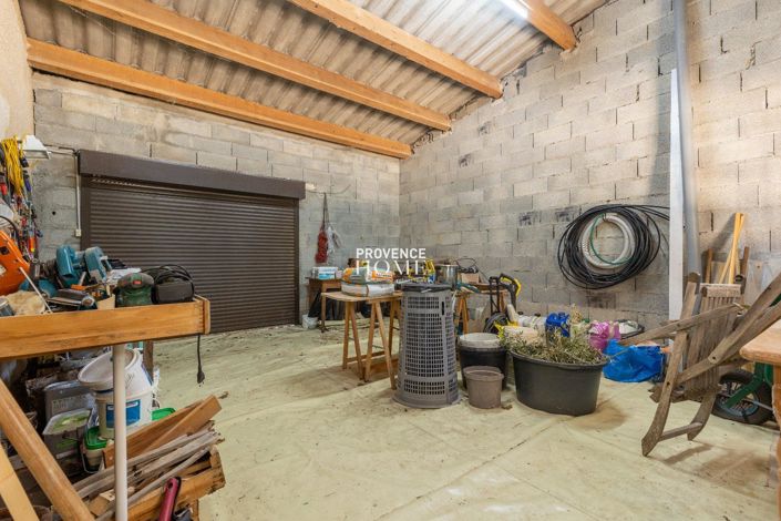 Image No.18-3 Bed House for sale