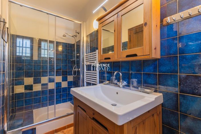 Image No.8-3 Bed House for sale