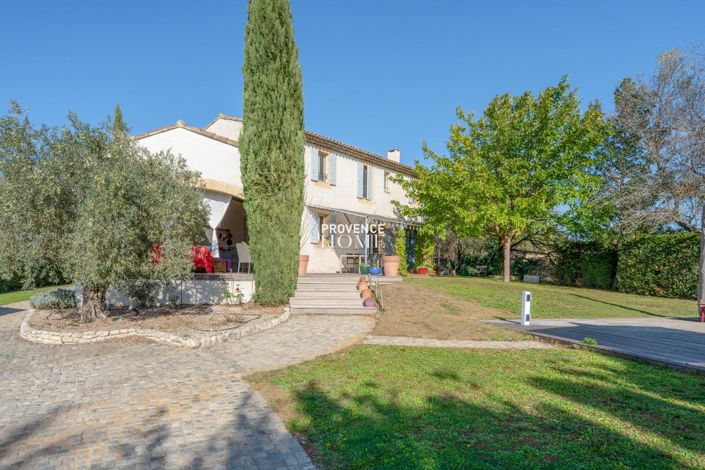 Image No.2-Maison de 4 chambres à vendre à Vaucluse