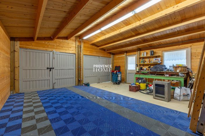 Image No.18-3 Bed House for sale