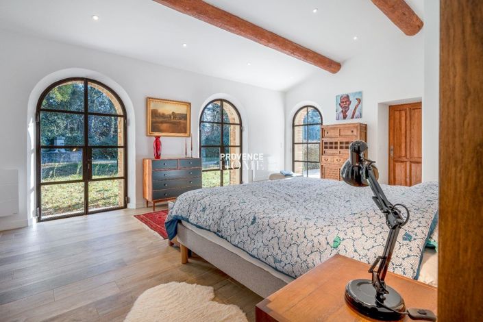 Image No.7-Maison de 5 chambres à vendre à L'Isle-sur-la-Sorgue