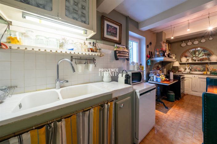 Image No.10-2 Bed House for sale