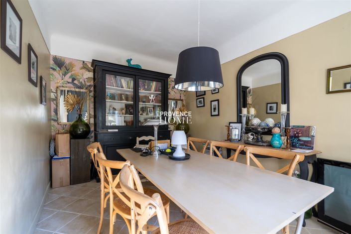 Image No.11-2 Bed House for sale