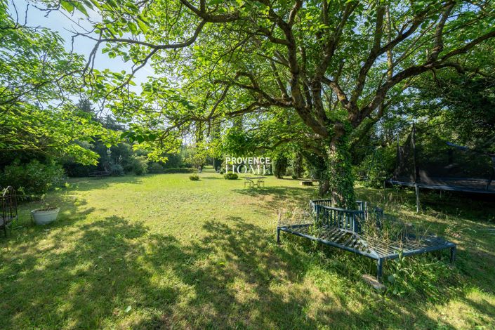 Image No.5-2 Bed House for sale