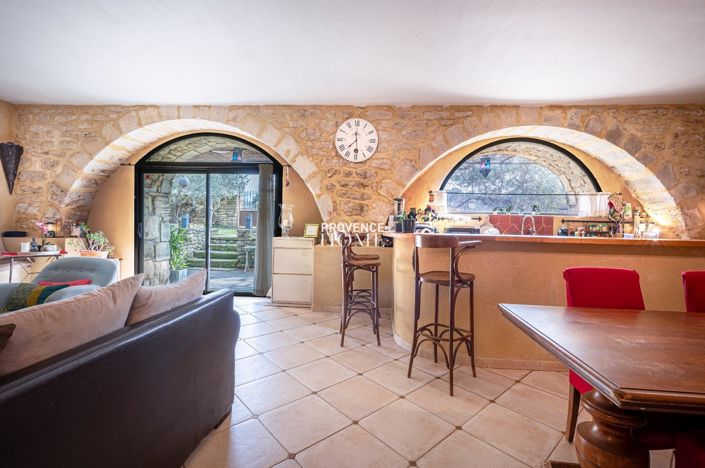 Image No.3-4 Bed House for sale