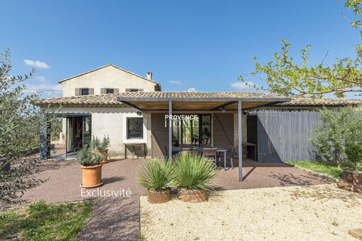 Image No.10-3 Bed House for sale