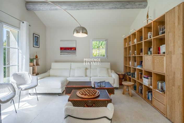 Image No.7-Maison de 6 chambres à vendre à Saumane-de-Vaucluse