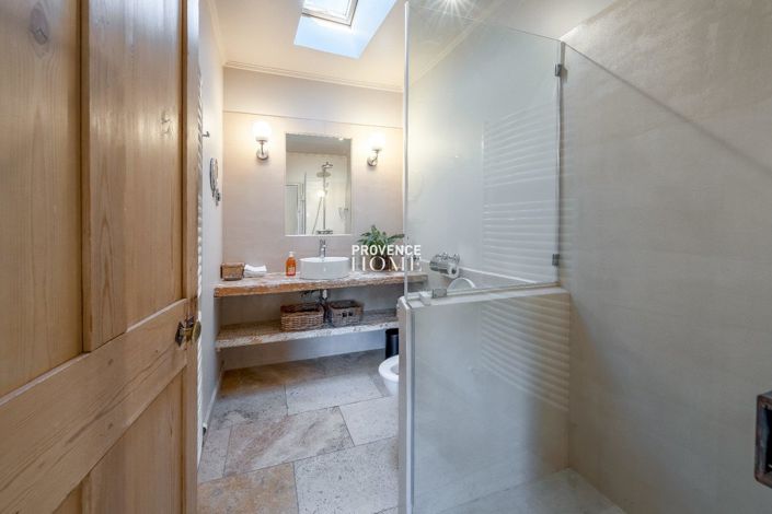 Image No.17-7 Bed House for sale