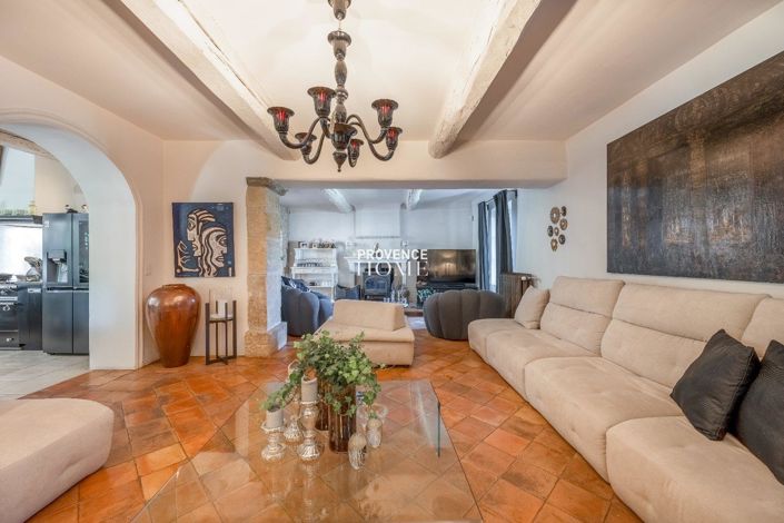 Image No.4-7 Bed House for sale