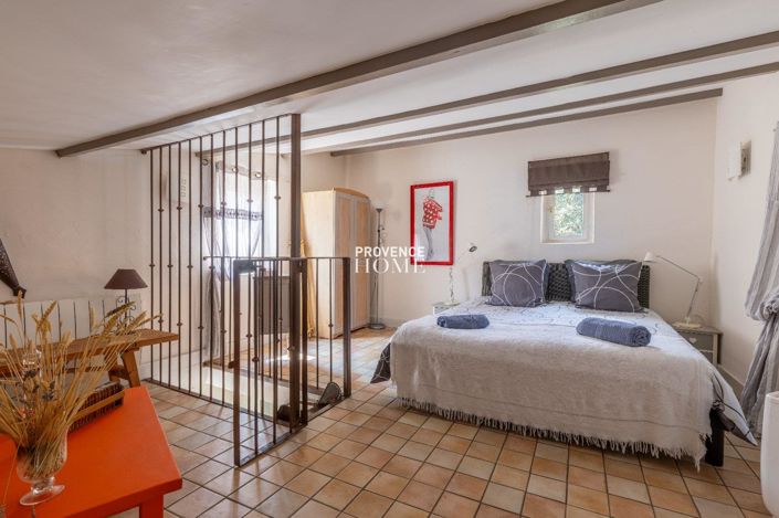 Image No.15-6 Bed House for sale