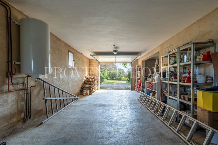 Image No.15-3 Bed House for sale