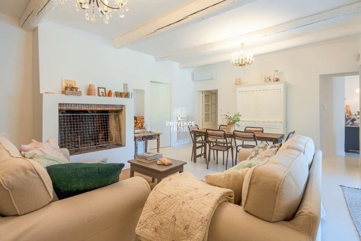 Image No.16-4 Bed House for sale