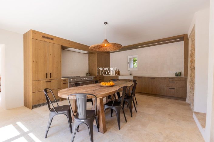 Image No.5-Maison de 4 chambres à vendre à Oppède