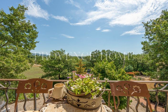 Image No.10-7 Bed House for sale