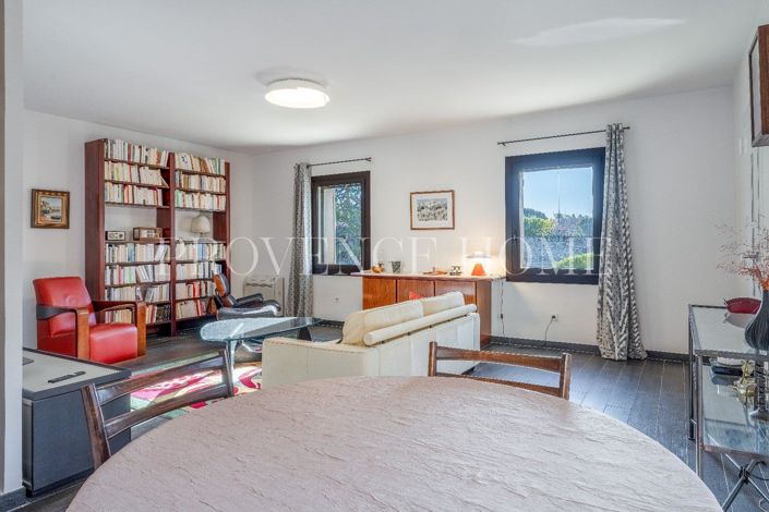 Image No.5-3 Bed House for sale