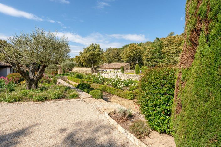 Image No.12-Propriété de 6 chambres à vendre à Gordes