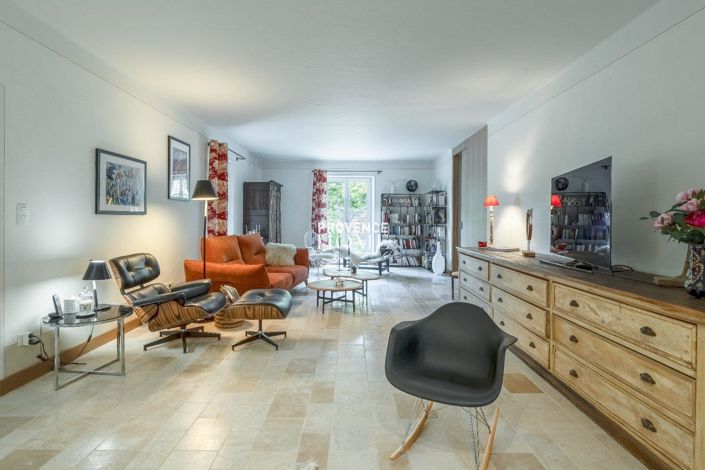 Image No.16-Propriété de 6 chambres à vendre à Gordes