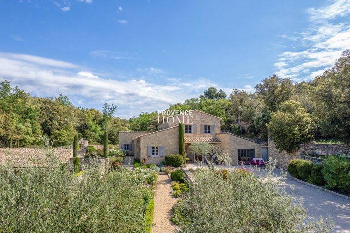 Image No.2-Propriété de 6 chambres à vendre à Gordes