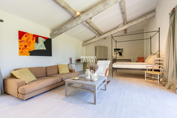 Image No.12-8 Bed House for sale