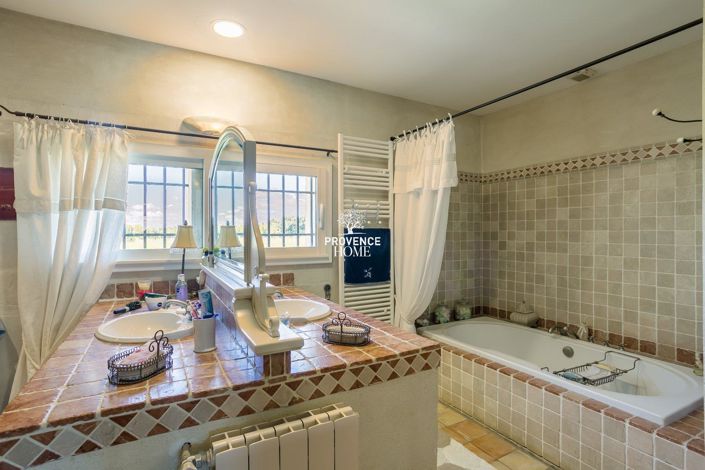 Image No.13-Maison de 6 chambres à vendre à Cavaillon