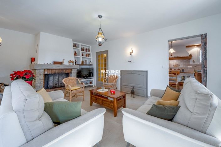 Image No.13-3 Bed House for sale