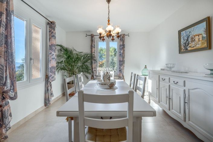 Image No.6-3 Bed House for sale