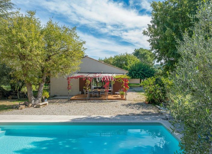 Image No.12-Propriété de 4 chambres à vendre à Oppède