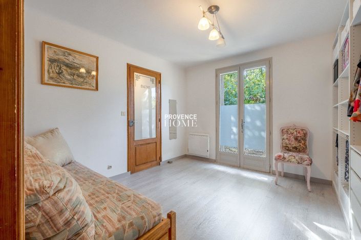Image No.18-Propriété de 4 chambres à vendre à Oppède