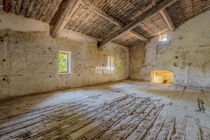 Image No.16-5 Bed House for sale