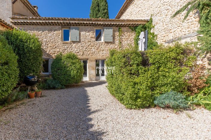 Image No.10-8 Bed House for sale