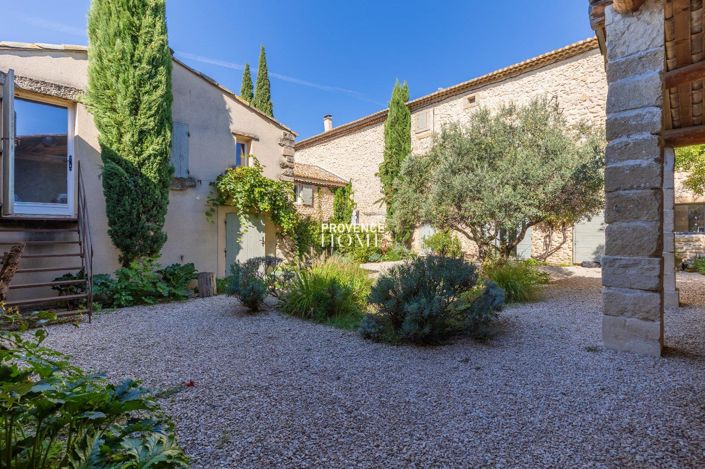 Image No.18-8 Bed House for sale