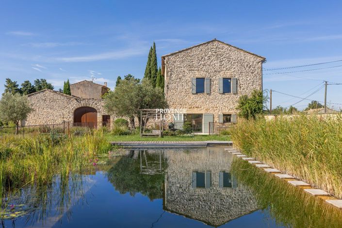 Image No.20-8 Bed House for sale