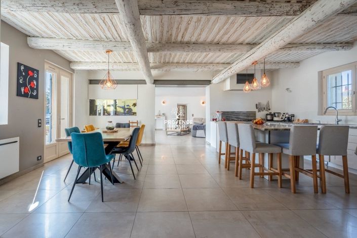 Image No.4-5 Bed Property for sale