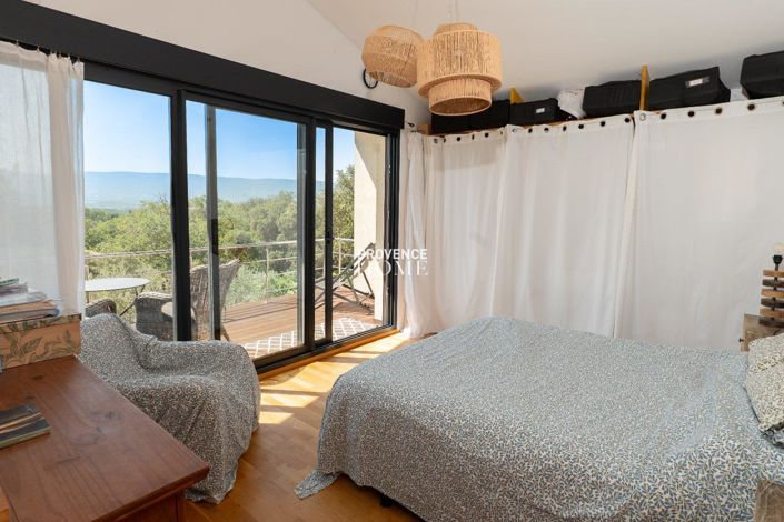 Image No.8-3 Bed House for sale