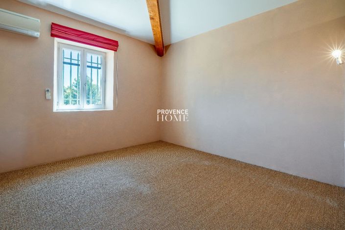 Image No.16-5 Bed House for sale