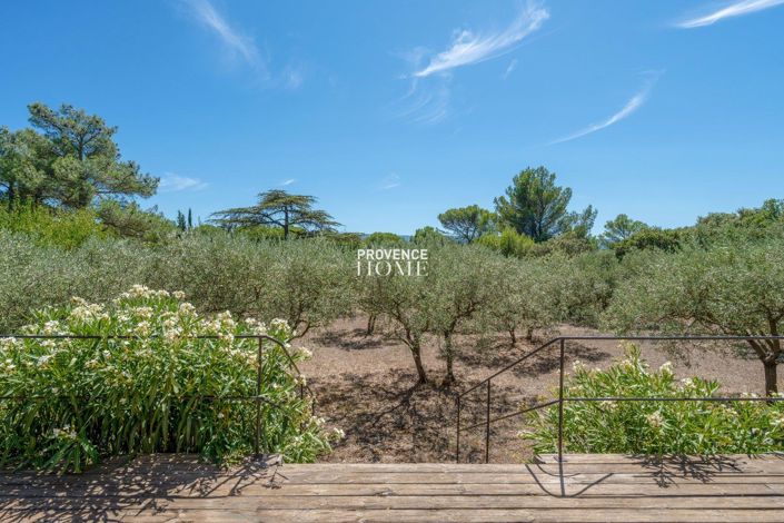 Image No.4-5 Bed House for sale