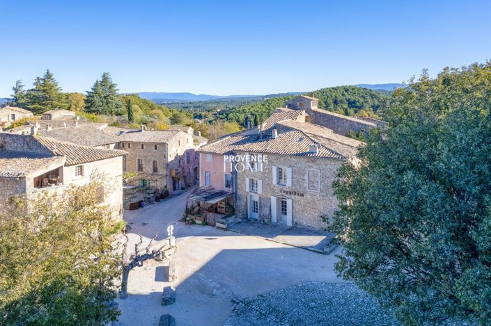 Image No.2-Propriété de 6 chambres à vendre à Oppède