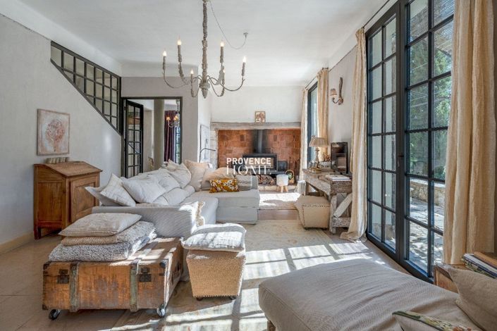 Image No.4-Maison de 4 chambres à vendre à Oppède