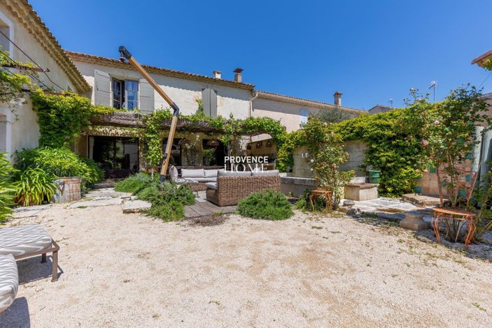 Image No.19-5 Bed House for sale