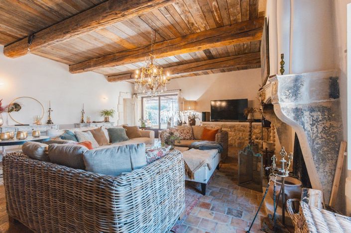 Image No.8-5 Bed House for sale