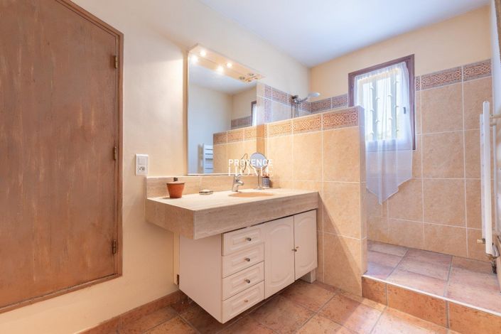 Image No.18-Propriété de 5 chambres à vendre à Taillades