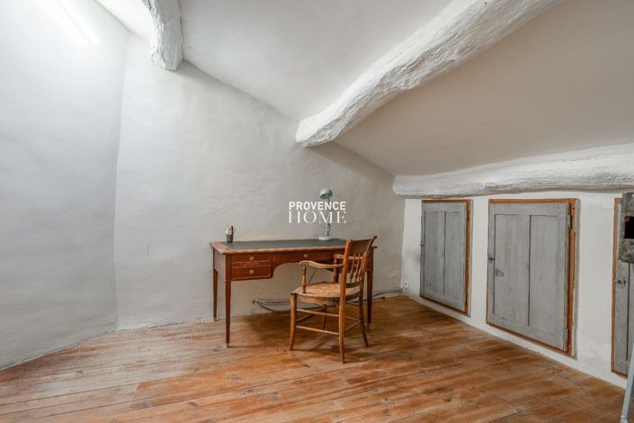 Image No.17-3 Bed House for sale