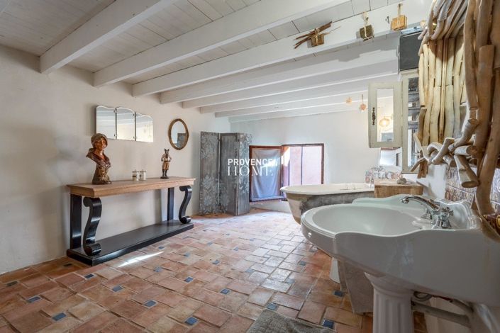 Image No.7-3 Bed House for sale