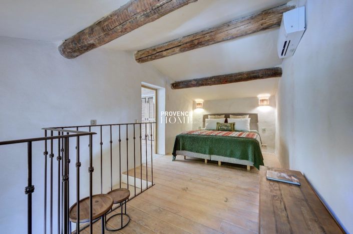 Image No.20-Propriété de 7 chambres à vendre à Roussillon