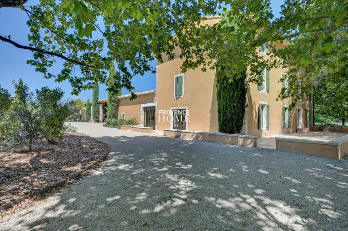 Image No.4-Propriété de 7 chambres à vendre à Roussillon