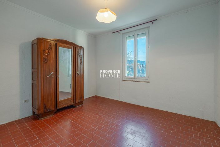 Image No.9-4 Bed House for sale