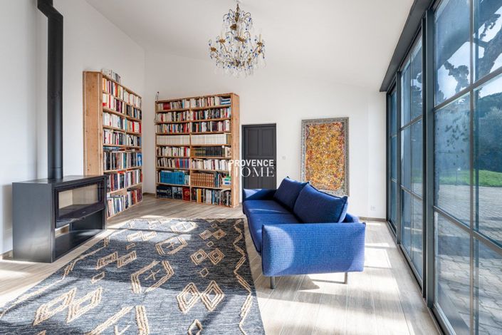 Image No.13-5 Bed House for sale