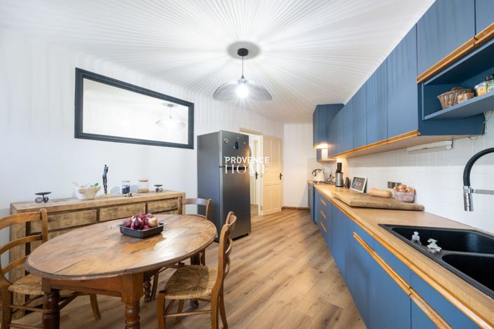 Image No.15-5 Bed House for sale