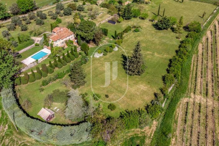 Image No.13-4 Bed House for sale